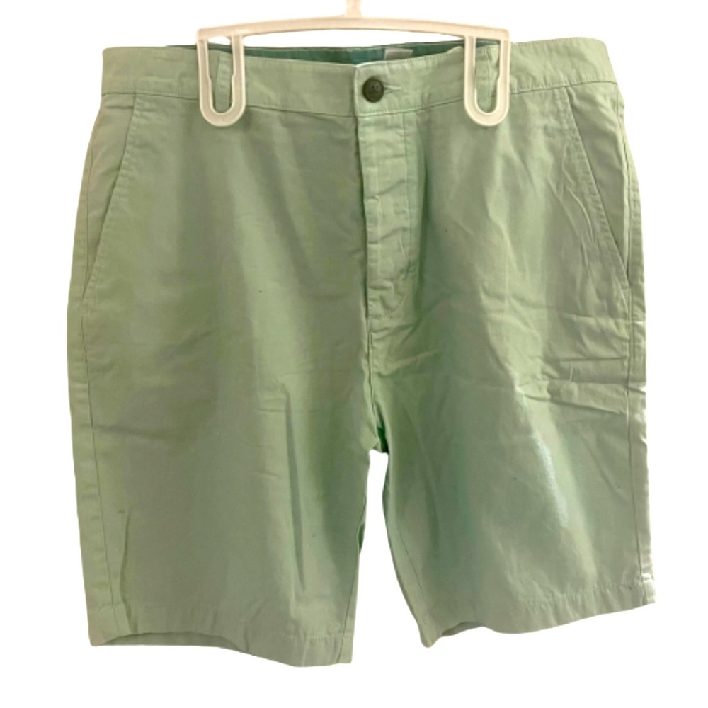 Divided Men’s Shorts